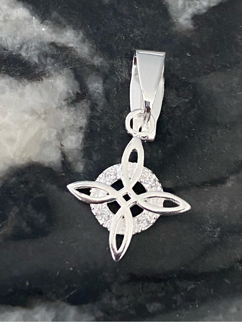 Sterling Silver 925 Celtic Knot Pendant